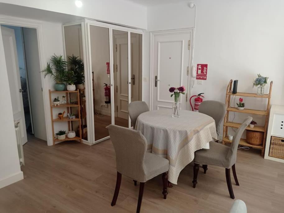 Piso Con Terraza Junto A La Playa Apartment San Sebastian Ngoại thất bức ảnh